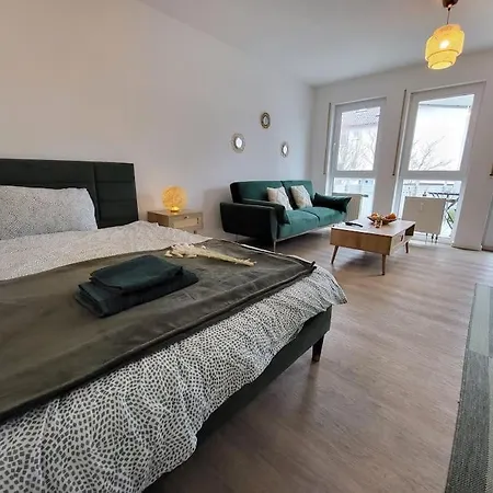 Studio-priv.parkplatz-balkon-wlan-netflix-smarttv